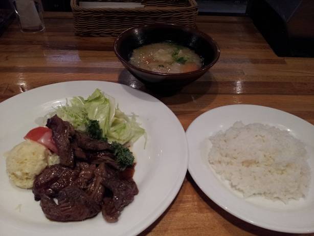 日替りランチ（牛肉のグリル）