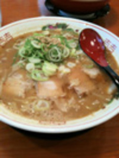 こってりしょうゆラーメン