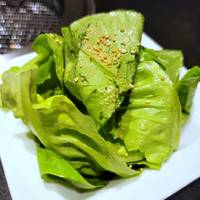 サンチュの塩ダレサラダ
