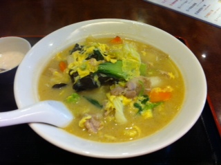 日替わりランチセット　「広東風五目タン麺」