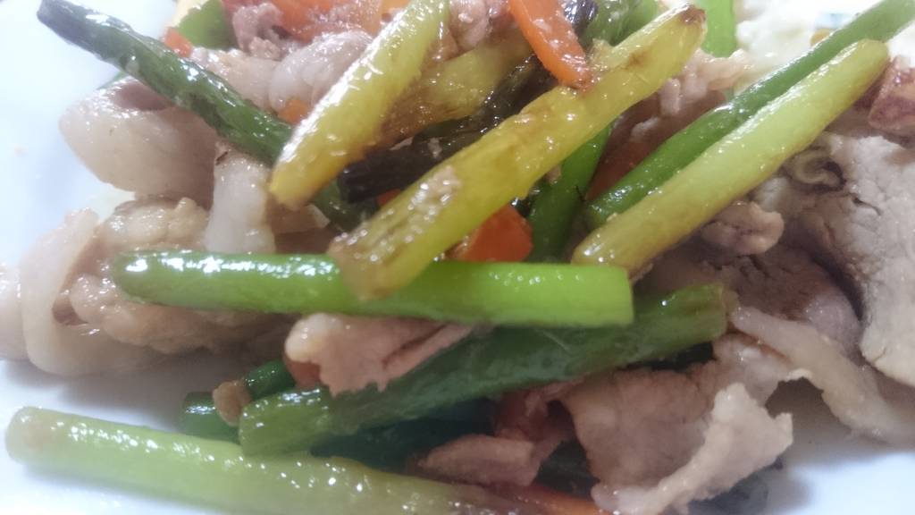 ニンニクの芽炒め