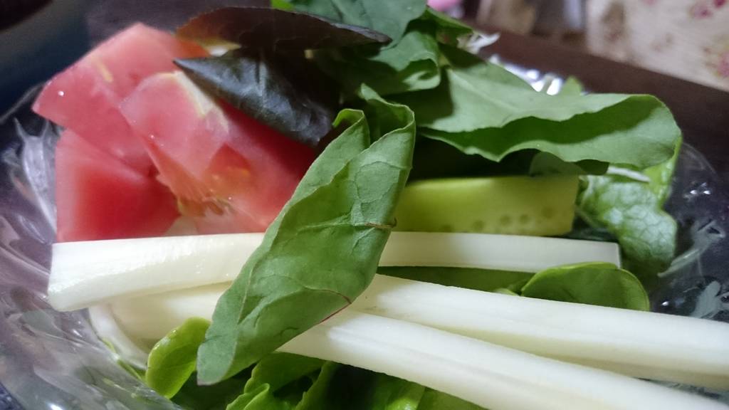 フレッシュトマトのサラダ