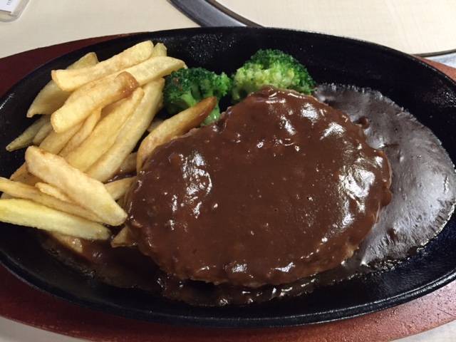 ハンバーグステーキランチ