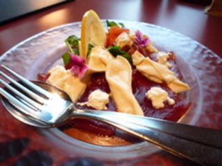 生湯葉とマグロの和風カルパッチョ