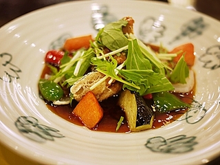 鯖の竜田揚げ黒酢野菜あんかけと豆乳温麺