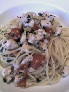 スズキの白ワインパスタ