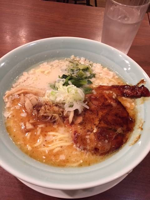 とんこつ塩ラーメン