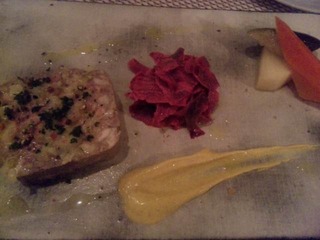 豚肉と色々お肉のパテドカンパーニニュ