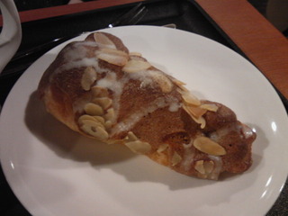 アマンドクロワッサン