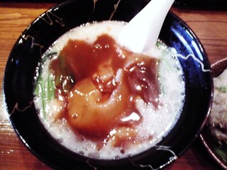 フカヒレ刀削麺