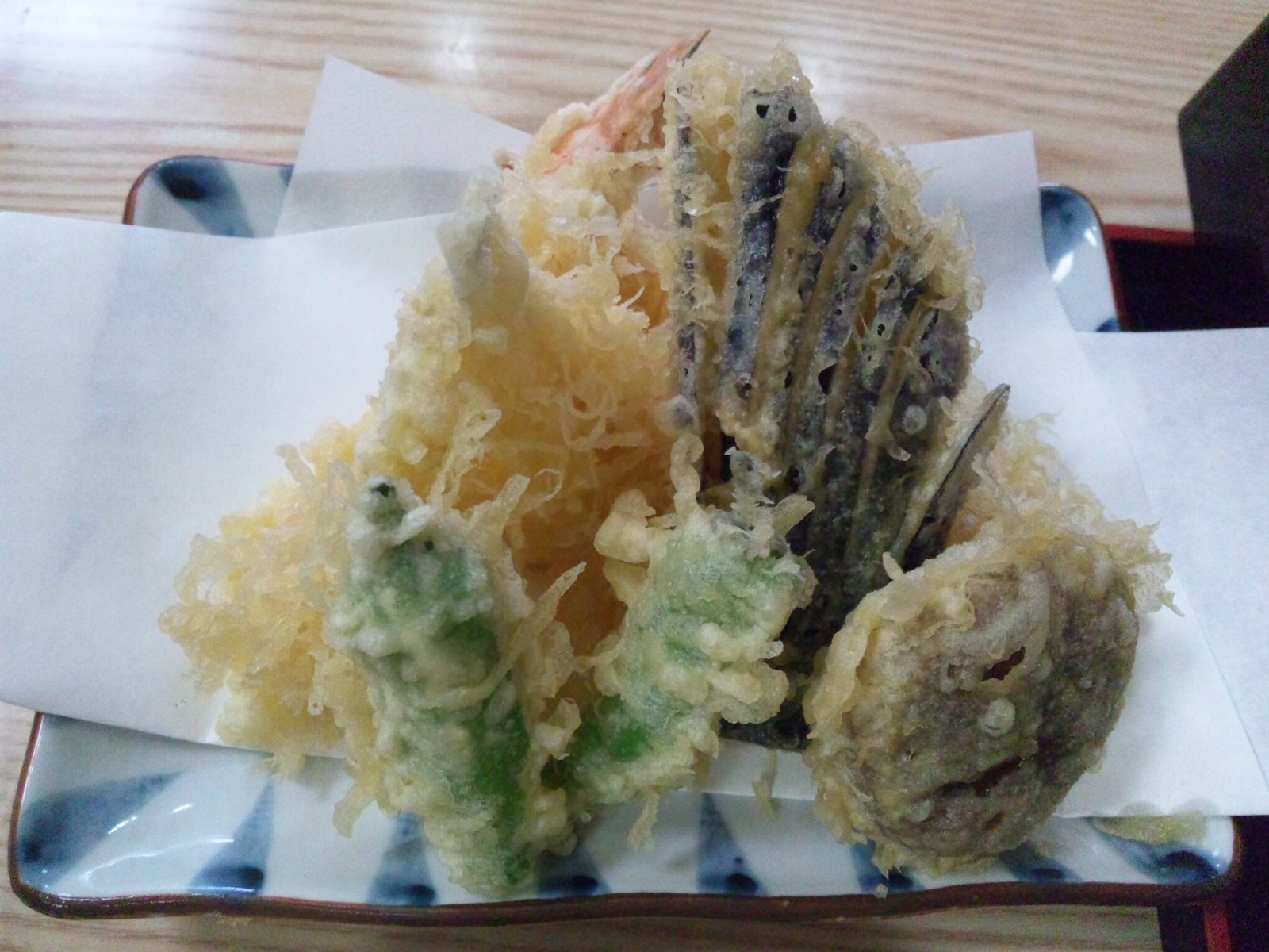 天ぷらの盛り合わせ（メニューに無し）