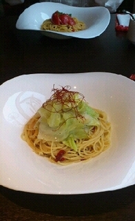 セミドライトマトとキャベツのペペロンチーノ