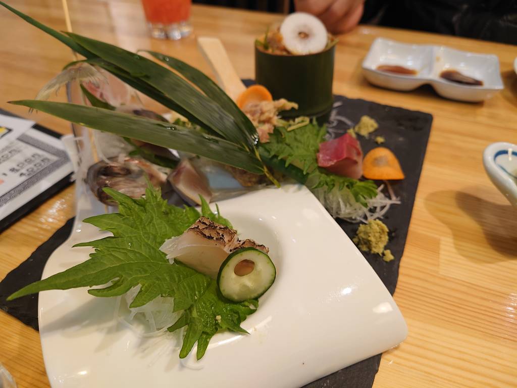 刺身盛り合わせ