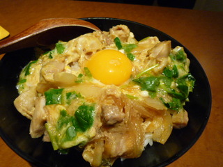 会津地鶏と烏骨鶏玉子の親子丼