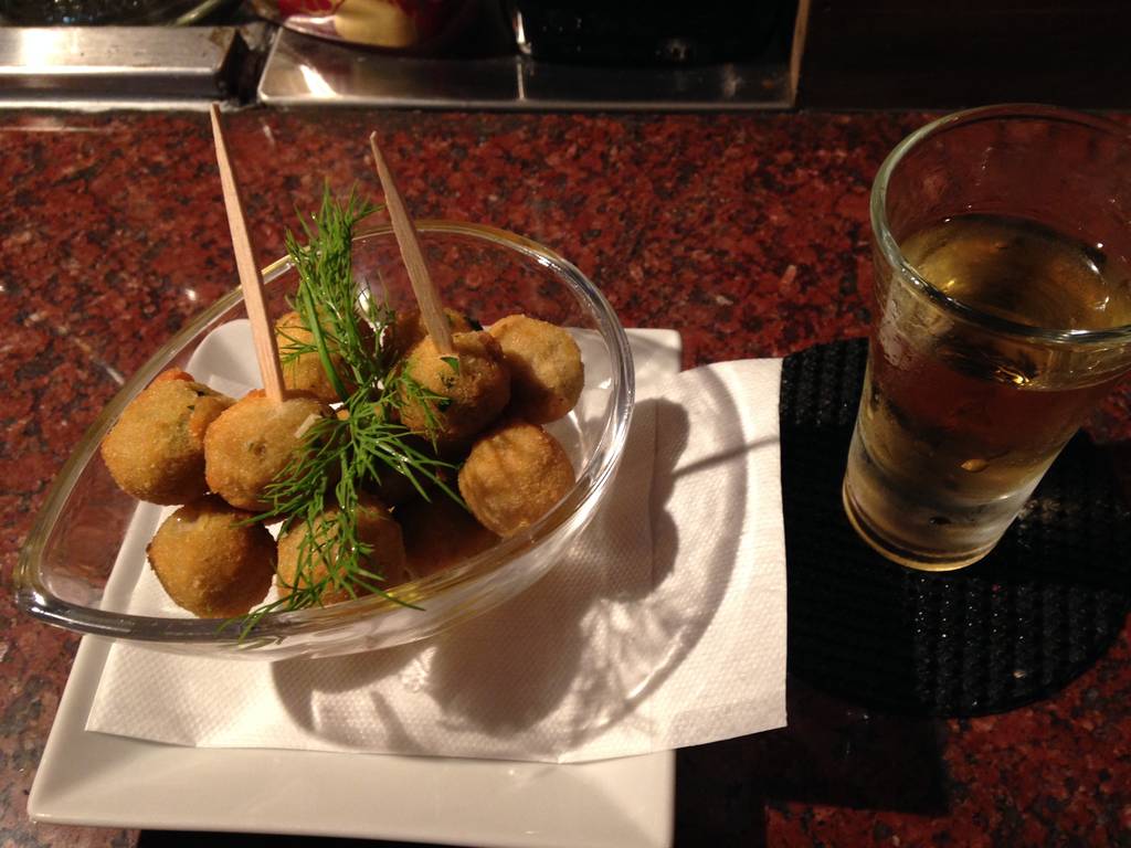 アンチョビ詰めオリーブのフライ