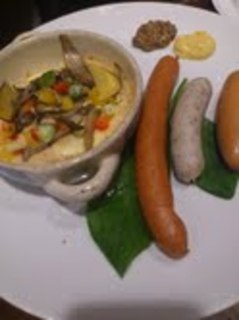 ドイツソーセージ２種＆ポテトグラタン