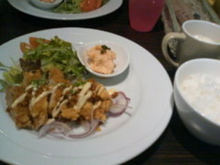 揚げ鶏の香味マヨネーズがけ