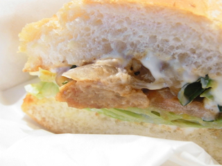 ミラノサンド　煮込みハンバーグ