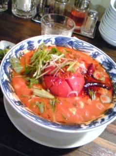 赤トマト担々麺