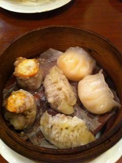 広東風エビ蒸し餃子