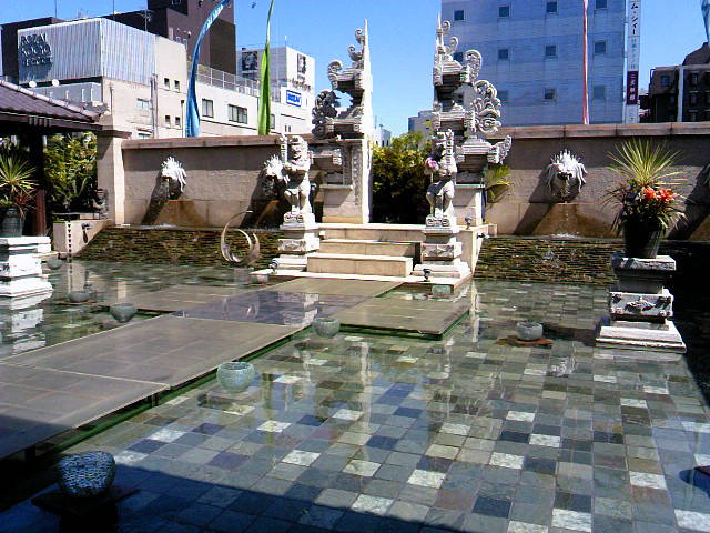 バリラックス ＴＨＥ ＧＡＲＤＥＮ 南堀江