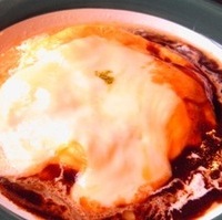 半熟卵のチーズオムライス