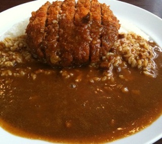 メンチカツカレー