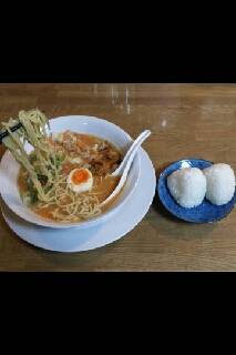 ボスケのホルモンちゃん麺