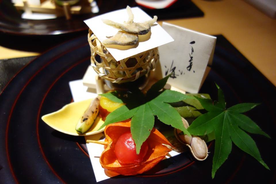 季節の会席料理　『月』