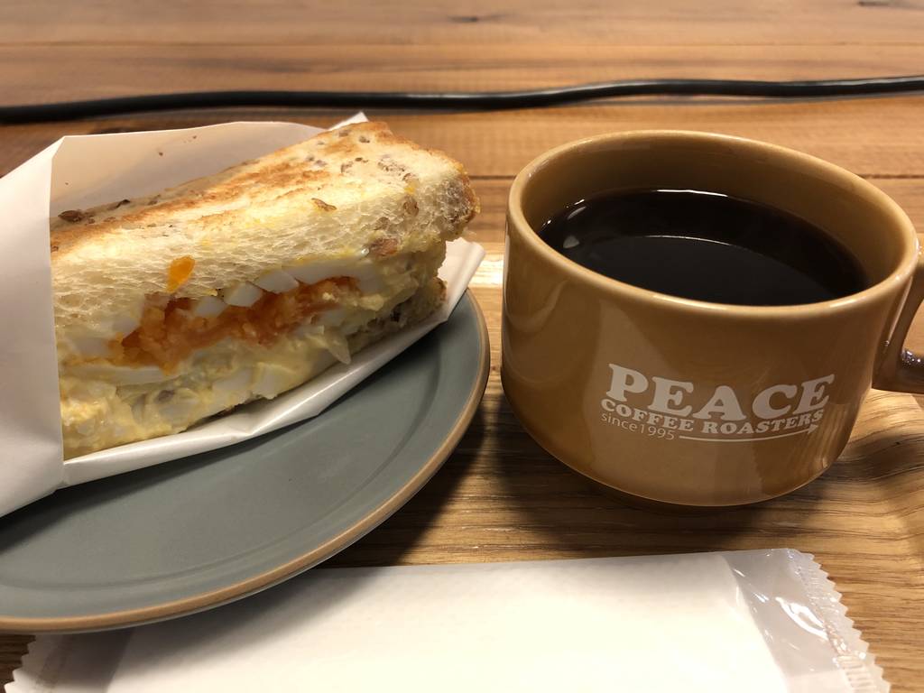 いぶりがっことたまごのサンド