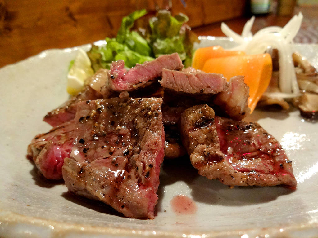 牛ロースステーキ