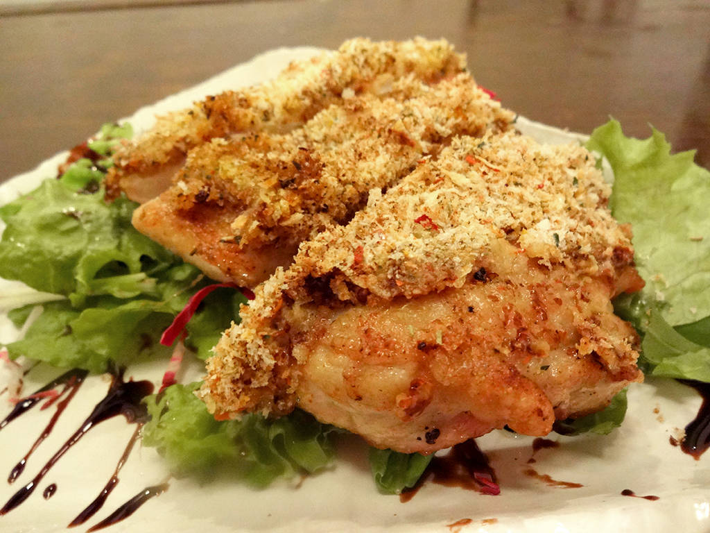 若鶏もも肉のマスタードパン粉焼き