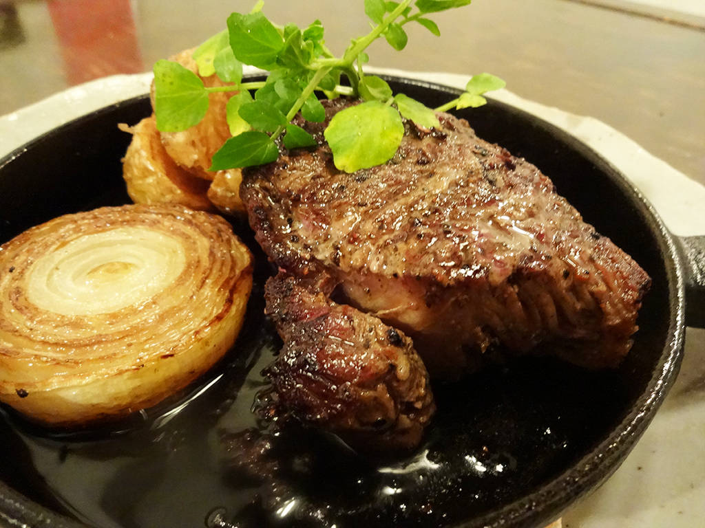 純正牛ロースステーキ 