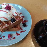 ミックスベリーワッフル