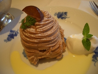 モンブランのケーキセット