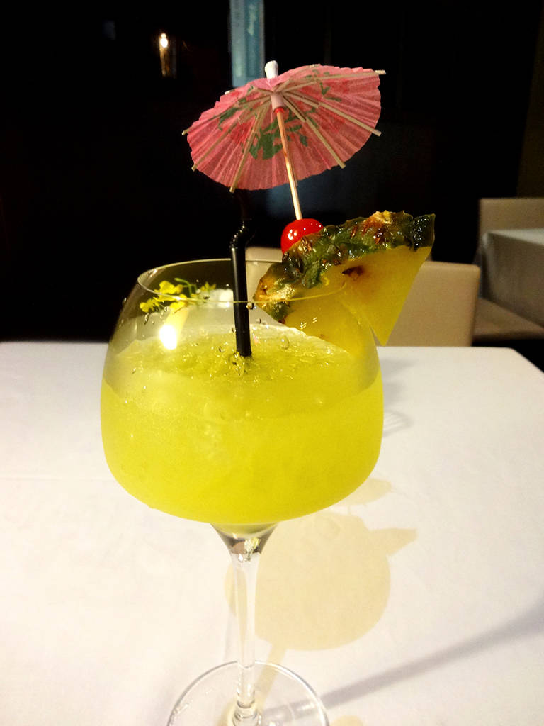 オリジナルカクテル「ｔｈｅ　“ｅ”」