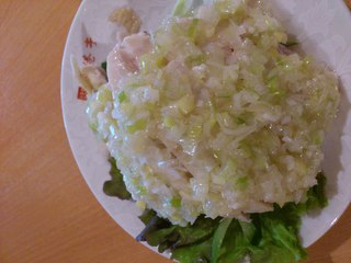 蒸し鶏の特製たれかけ