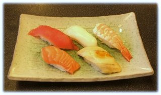 お寿司盛り合わせ