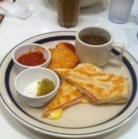 ＨＯＴブリトー　ハム＆チーズ