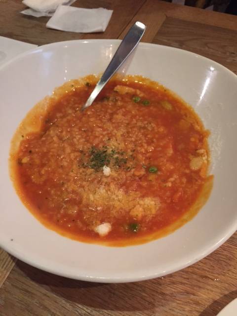 トマトベースのリゾット