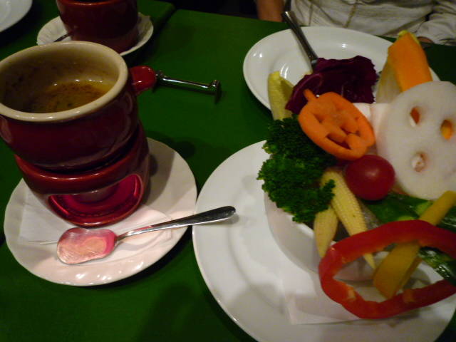 バーニャカウダー　蟹みそ入り