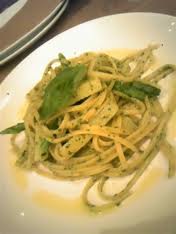 じゃがいもといんげんのジェノベーゼリングイネ