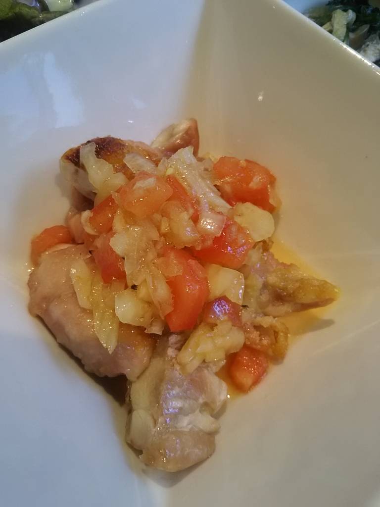 日替わりランチ　チキンステーキのガスパチョソース