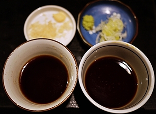ネギトロ丼とそばのセット