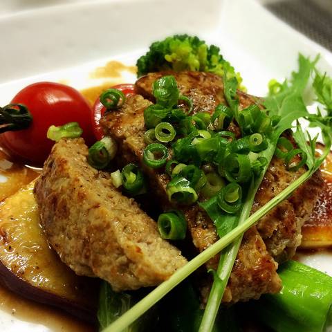 ほまれのポークハンバーグ