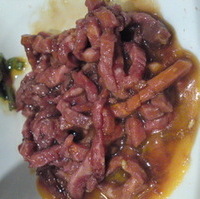 上焼肉食べ放題のローストビーフユッケ