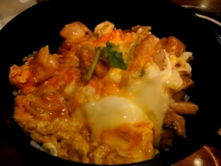 こだわり卵の親子丼定食