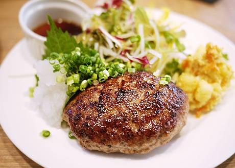 自家製ハンバーグ　おろしポン酢