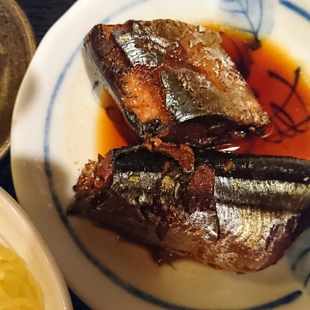 いけまさ亭の、９月度のお昼ご飯定食の秋刀魚の煮付けです。