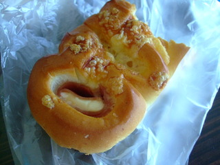 ハムとチーズのパン